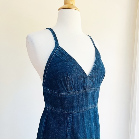 Madewell Denim Cami Midi Dress. Size 6 - Picture 5 of 12